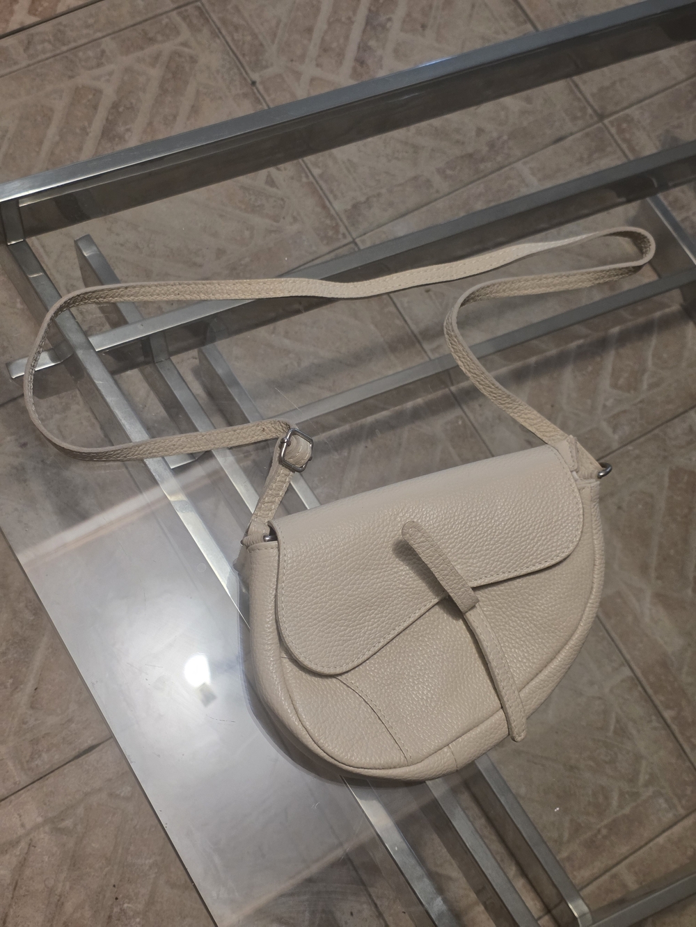 Minimal Pebbled Crossbody Saddle Bag in Beige